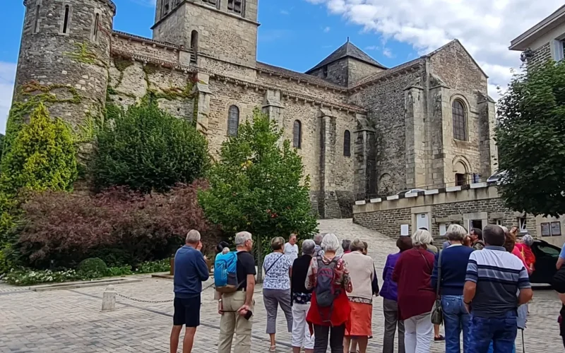 Nouvelle brochure Groupes 2025, réservez votre expérience unique en Terres de Corrèze !